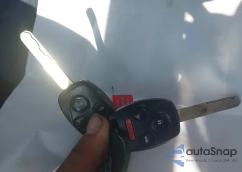 2006 Honda Cr-V Lx from USA, damaged, VIN JHLRD68526C013437